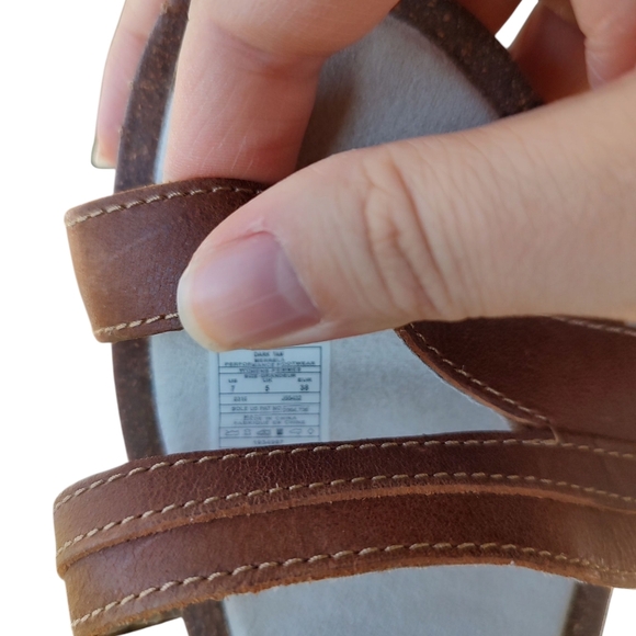 Merrell Chestnut Chocolate Brown Leather Strappy Sandals - Picture 3 of 3
